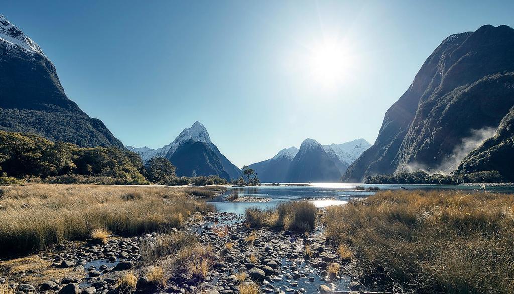 Milford Sound Overnight Cruise - Fiordland Discovery Exteriér fotografie